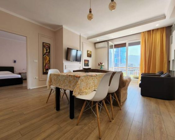 Tirane, jepet me qera apartament 2+1+BLK Kati 9, 102 m² 850 Euro (Rr. Islam Alla - Myslym Shyri)