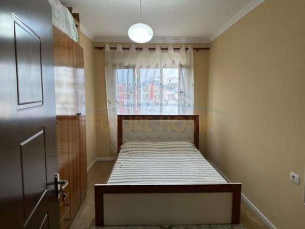 Tirane, shitet apartament 2+1 Kati 8, 99 m² 115.000 Euro (Yzberisht)