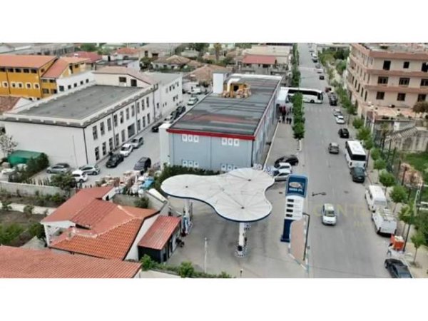 Kavaje, shitet ambjent biznesi Kati 0, 7.014 m² 4.200.000 Euro (Kavaje)