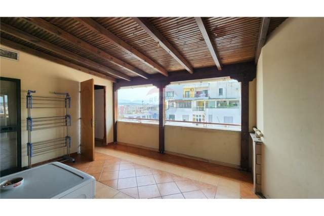 Tirane, shitet apartament 2+1+BLK Kati 9, 120 m² 170.000 Euro (Kompleksi Delijorgji)