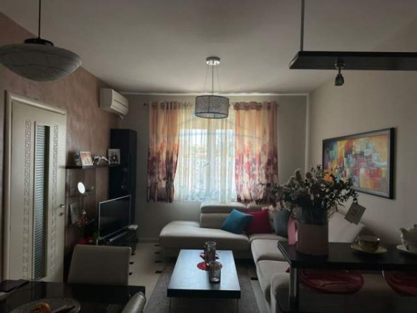 Tirane, shes apartament 2+1+BLK Kati 9, 77 m² 130.000  (Rruga e Dibres)