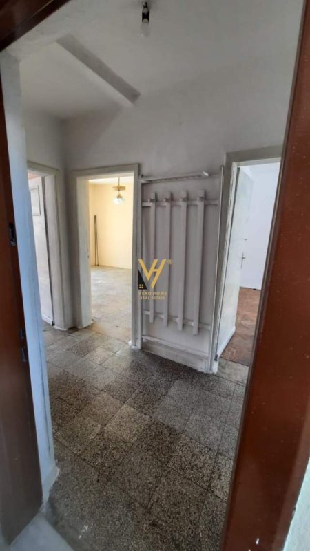 Tirane, shitet apartament 2+1 Kati 3, 63 m² 145.000 Euro (blloku)