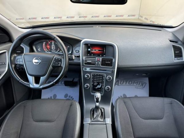 Tirane, shes xhip Volvo xc60 Viti 2015, 18.500 Euro