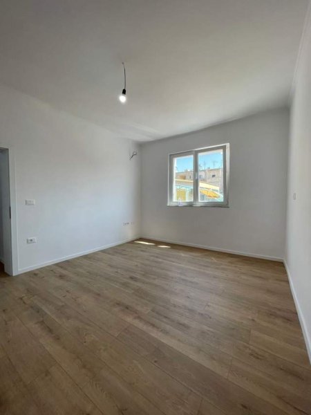 Tirane, shitet apartament 1+1 Kati 3, 43 m² 82.000 Euro (rruga Ylbere Bylykbashi)