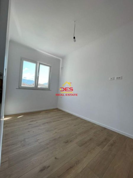 Tirane, shitet apartament 2+1 Kati 3, 43 m² 82.000 Euro (21 Dhjetori)