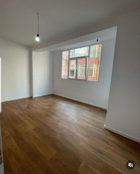 Tirane, shitet apartament 1+1+BLK Kati 4, 62 m² 138.000 Euro (Rruga e Elbasanit)