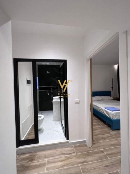 Tirane, jepet me qera apartament 1+1 Kati 5, 55 m² 600 Euro (KOMUNA E PARISIT)