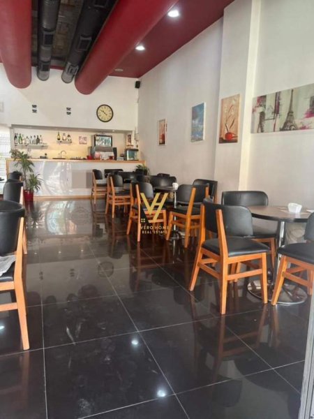 Tirane, shitet bar-kafe Kati -1, 76 m² 280.000 Euro (myslym shyri)