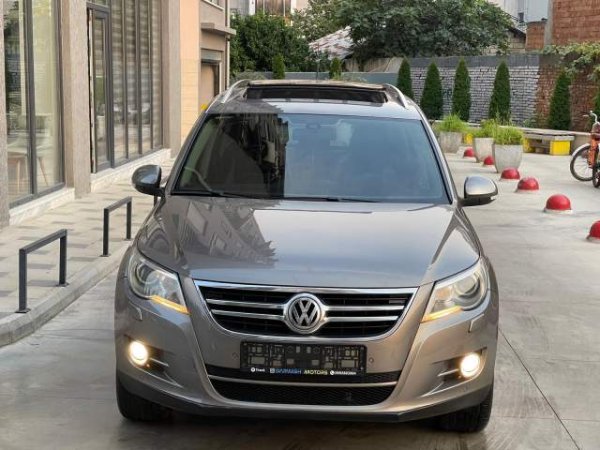 Tirane, shitet makine Volkswagen Tiguan Viti 2011, 9.500 Euro