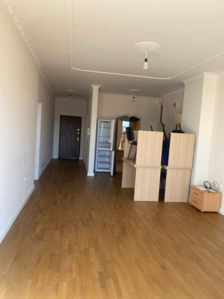 Tirane, shitet apartament 2+1 Kati 8, 140 m² 170.000 Euro (Kompleksi Panorama)