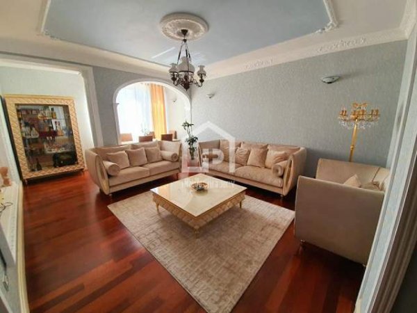 Tirane, shitet apartament 3+1+A+BLK Kati 6, 138 m² 320.000 Euro (RRUGA KAVAJES & BOGDANET)