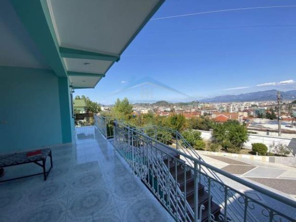 Tirane, shitet Vile 3 Katshe Kati 3, 349 m² 330.000 Euro (KOMBINAT)