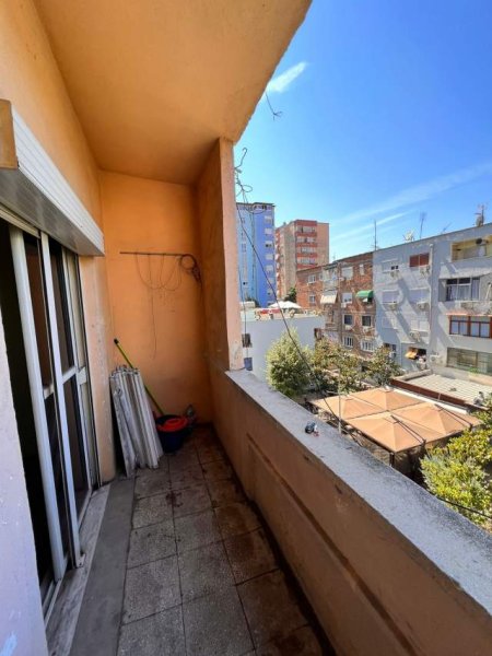 Tirane, shitet apartament 2+1 Kati 4, 73 m² 126.000 Euro (Ish EKSPOZITA)