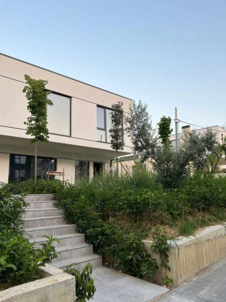Tirane, shitet apartament 2+1+A+BLK Kati 2, 116 m² 255.000 Euro (Liqeni Thate)