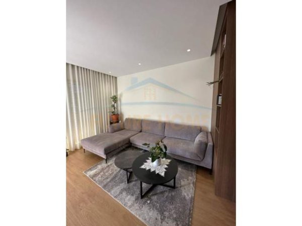 Tirane, jepet me qera apartament Kati 2, 92 m² 900 Euro (Park Life Residence)