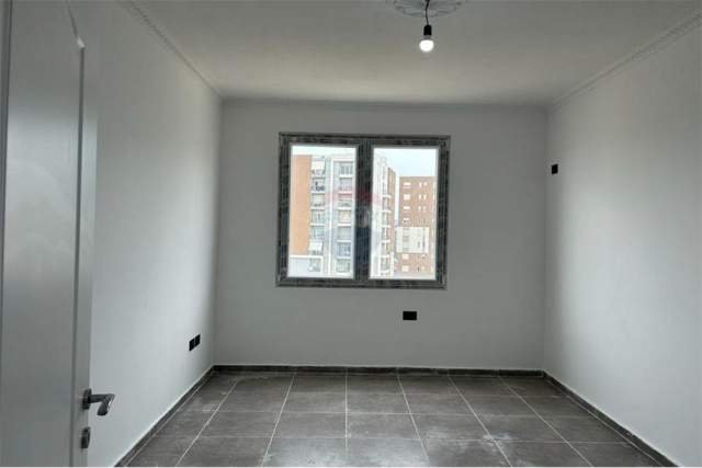 Tirane, shitet apartament 2+1+BLK Kati 7, 83 m² 124.000 Euro (Rruga "Ana Komnena")