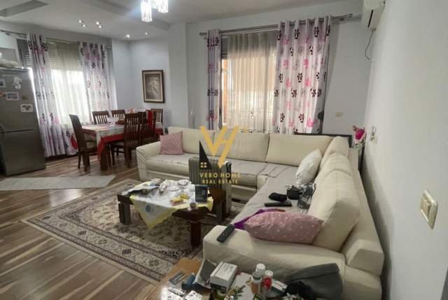 Tirane, shitet apartament 2+1+BLK Kati 7, 126 m² 165.000 Euro (BRRYLI)