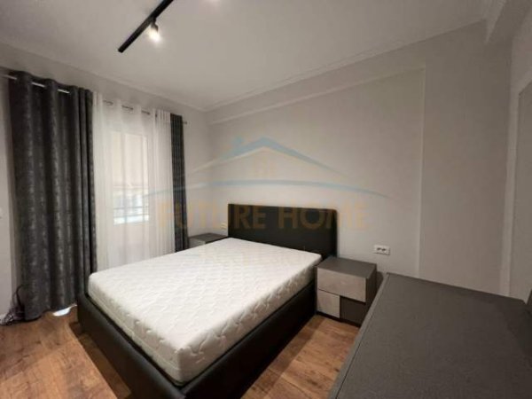 Tirane, jepet me qera apartament 2+1 Kati 1, 110 m² 800 Euro (Kodra e Diellit)