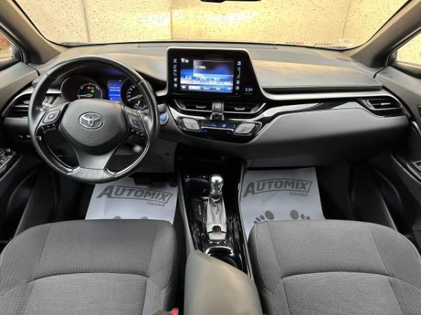Tirane, shes xhip Toyota C-HR Viti 2018, 20.400 Euro