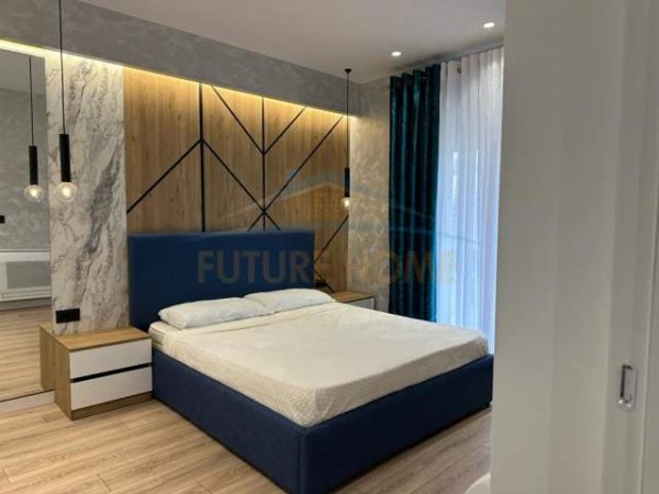 Tirane, jepet me qera apartament Kati 1, 85 m² 1.100 Euro (Rruga e Kavajës)