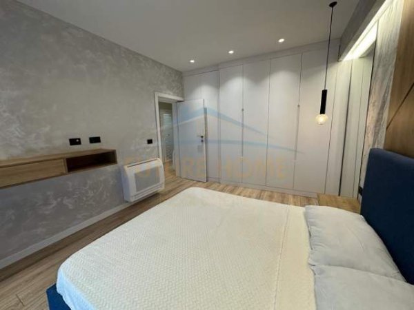 Tirane, jepet me qera apartament Kati 1, 85 m² 1.100 Euro (Rruga e Kavajës)