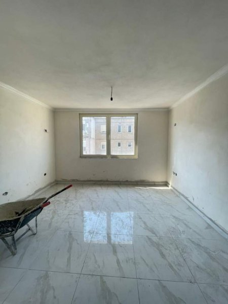 Tirane, shitet apartament 2+1+A+BLK Kati 4, 93 m² 135.000 Euro (Shkolla e Baletit)