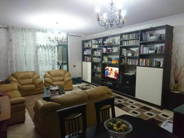 Tirane, shitet apartament Kati 2, 125 m² 125.000 Euro (Mahmut Allusha)Teleferik,Dajt.