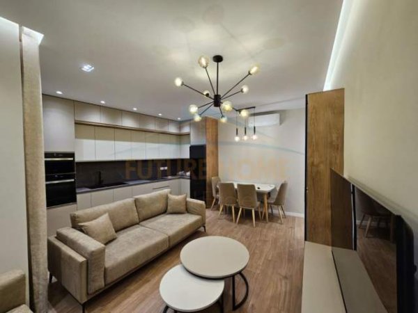 Tirane, jepet me qera apartament 2+1+BLK Kati 2, 102 m² 1.300 Euro (TEG)