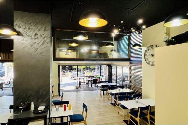 Tirane, Shitet Biznes Fast Food Kati 0, 13.420 m² 45.000 Euro (Rr e Kavajes)