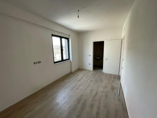 Tirane, shitet apartament 3+1+A+BLK Kati 1, 130 m² 182.000 Euro (Jordan Misja)
