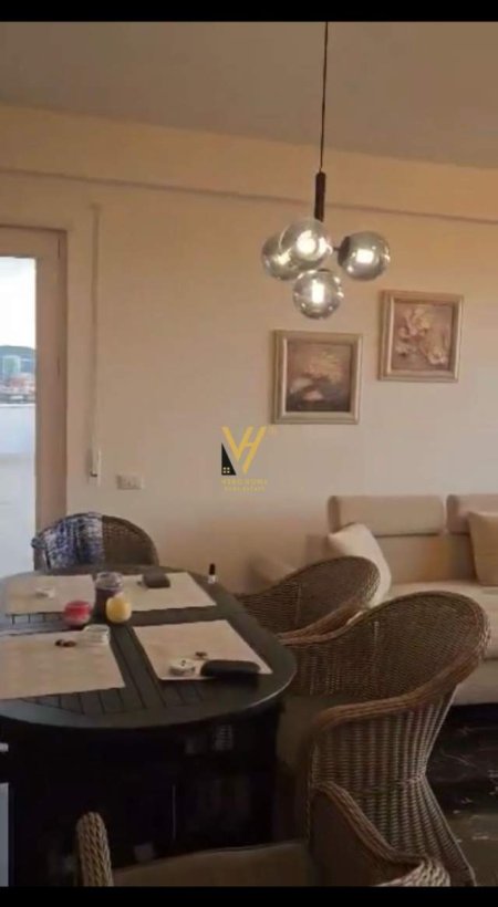 Tirane, shitet apartament 2+1+BLK Kati 7, 210 m² 210.000 Euro (MARTENITETI I RI)