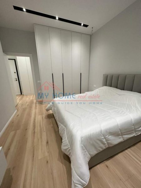 Tirane, jap me qera apartament Kati 8, 74 m² 800 Euro (21 Dhjetori)