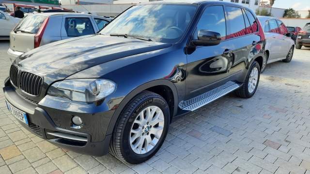 Tirane, shitet ose nderrohet BMW X5 Viti 2008, 8500 Euro
