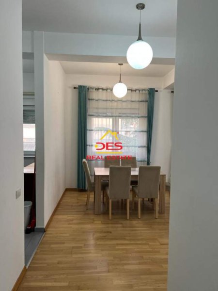 Tirane, shitet apartament 2+1+BLK Kati 1, 169 m² 338.000 Euro (Mjull,Bathore)