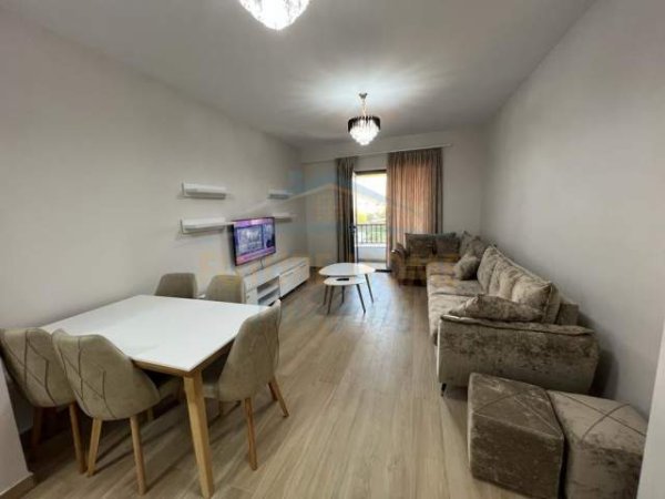 Tirane, shitet apartament Kati 3, 113 m² 186.000 Euro (Unaza e Re, Residenca Oasis)