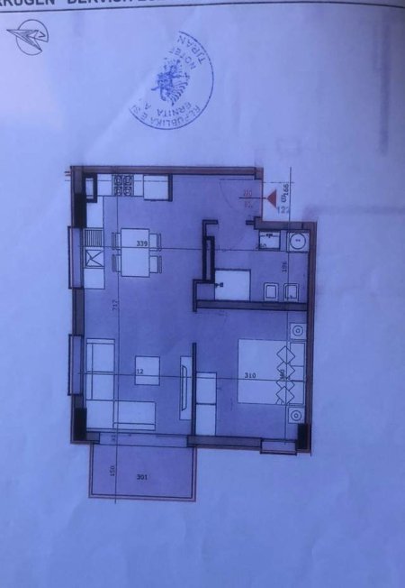 Tirane, shitet apartament Kati 3, 70 m² 75.000 Euro (Rr. 5 Maji)
