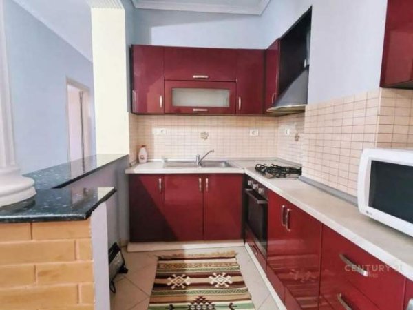 Tirane, jap me qera apartament 1+1+BLK 60 m² 450 Euro (Kodra e Diellit)