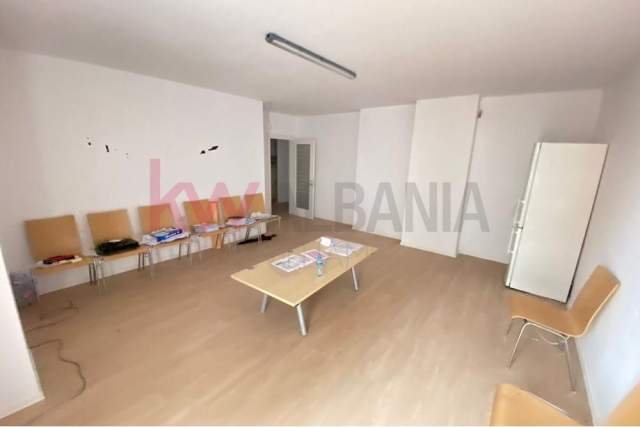 Tirane, shitet apartament 2+1+BLK Kati 2, 95 m² 200.000 Euro (Bulevardi Zogu I, Tiranë)