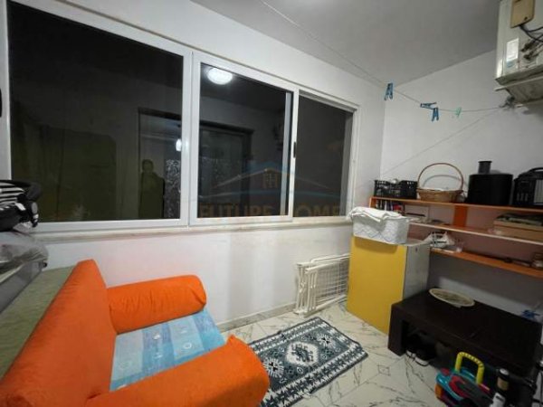 Tirane, shitet apartament 1+1+BLK Kati 2, 64 m² 120.000 Euro (Rruga e Kavajes)