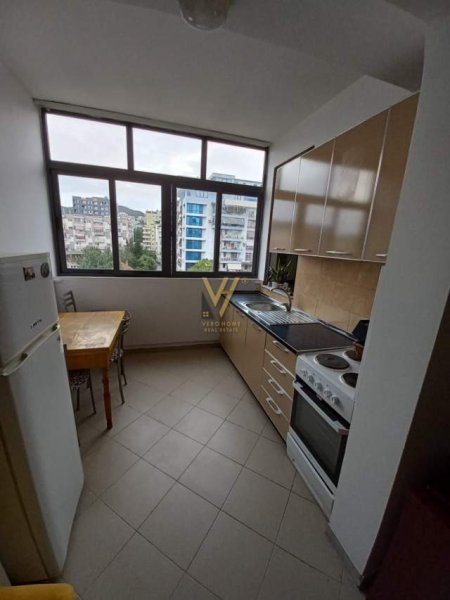 Tirane, jepet me qera apartament 2+1+A+BLK Kati 5, 100 m² 600 Euro (KOMUNA E PARISIT)