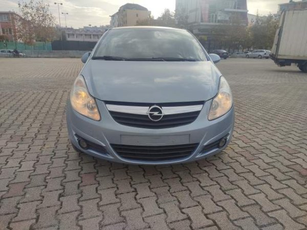 Shqiperi, shes makine Opel CORSA Viti 2007, 2.700 Euro