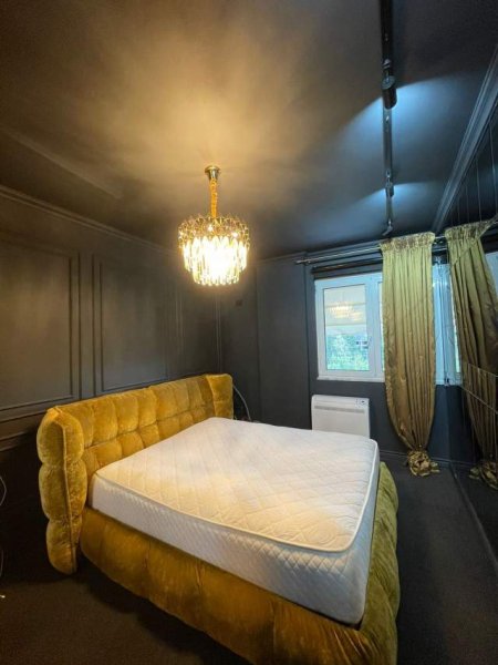 Tirane, shitet apartament 2+1 Kati 2, 250.000 Euro (Kopshti Zoologjik)