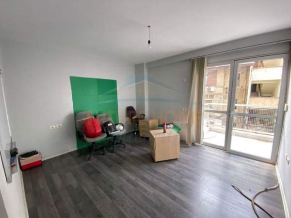 Tirane, apartament 2+1 Kati 2, 92 m² 600 Euro (DON BOSKO)
