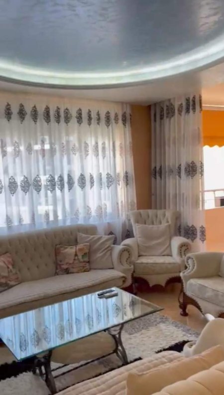Tirane, jepet me qera apartament 1+1+BLK Kati 9, 70 m² 600 Euro (rruga e  kosovareve)