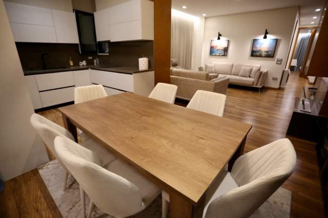 Tirane, shes apartament 3+1+BLK Kati 2, 122 m² 340.000 Euro (QENDER)