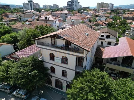 Elbasan, shitet ambjent biznesi Kati 0, 891 m² 1.200.000 Euro (KRYQEZIMI XHEPA)