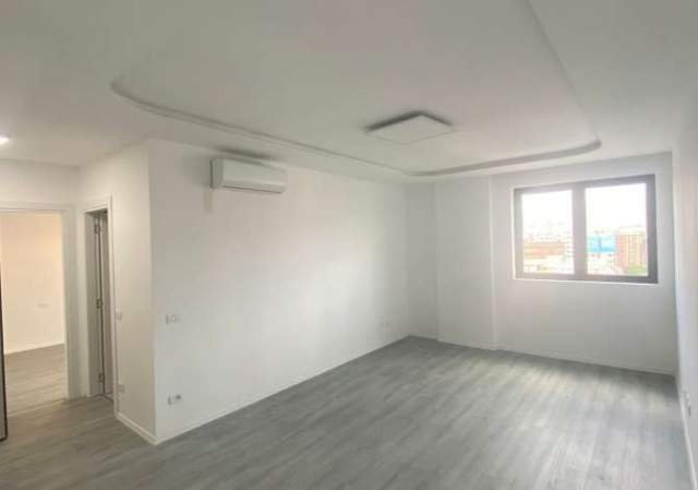 Tirane, jepet me qera apartament 3+1+BLK Kati 2, 130 m² 500 Euro (BILL KLINTON)