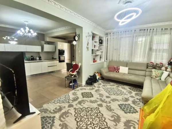 Tirane, shes apartament duplex 2+1+A+BLK Kati 3, 146 m² 420.000 Euro (Rr. Pjeter Bogdani - BLLOK)