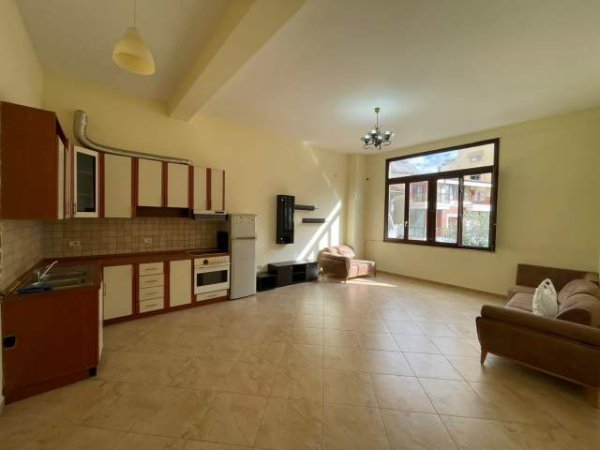Tirane, jepet me qera apartament 1+1+BLK Kati 2, 80 m² 500 Euro (MEDAR SHTYLLA)
