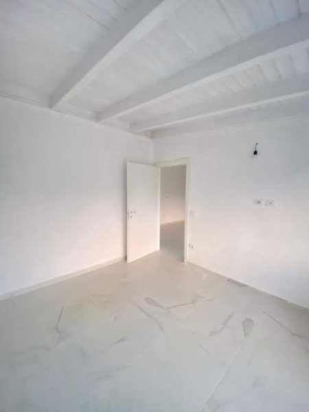 Durres, shitet apartament 1+1+BLK Kati 8, 58 m² 98.000 Euro (Shkembi Kavajes,Durres)